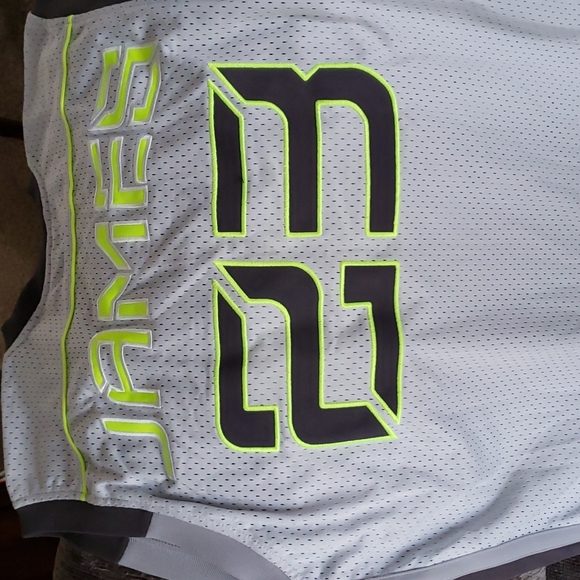 LeBran James Nike air basketball jersey - Picture 2 of 4